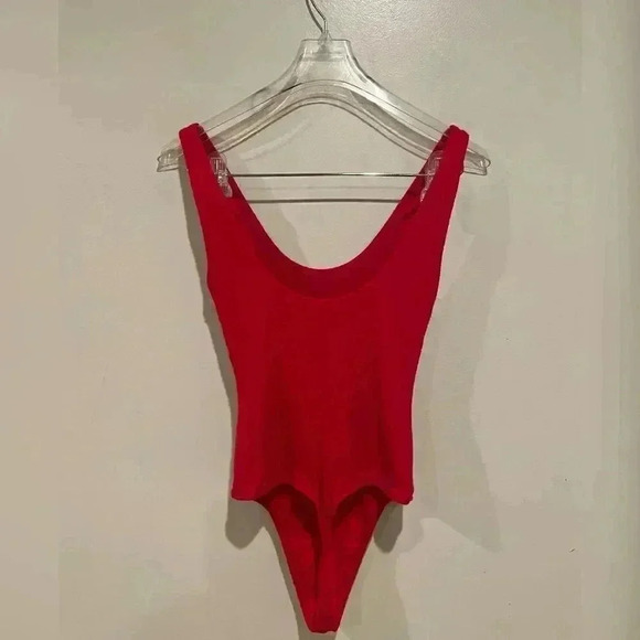 Aritzia Babaton Red Bodysuit - Picture 6 of 6